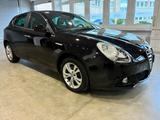 Alfa Romeo Giulietta Turismo, Winter+Sommerreifen, TÜV neu - Alfa Romeo Giulietta mit Diesel-Antrieb