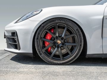 Porsche Panamera - 6