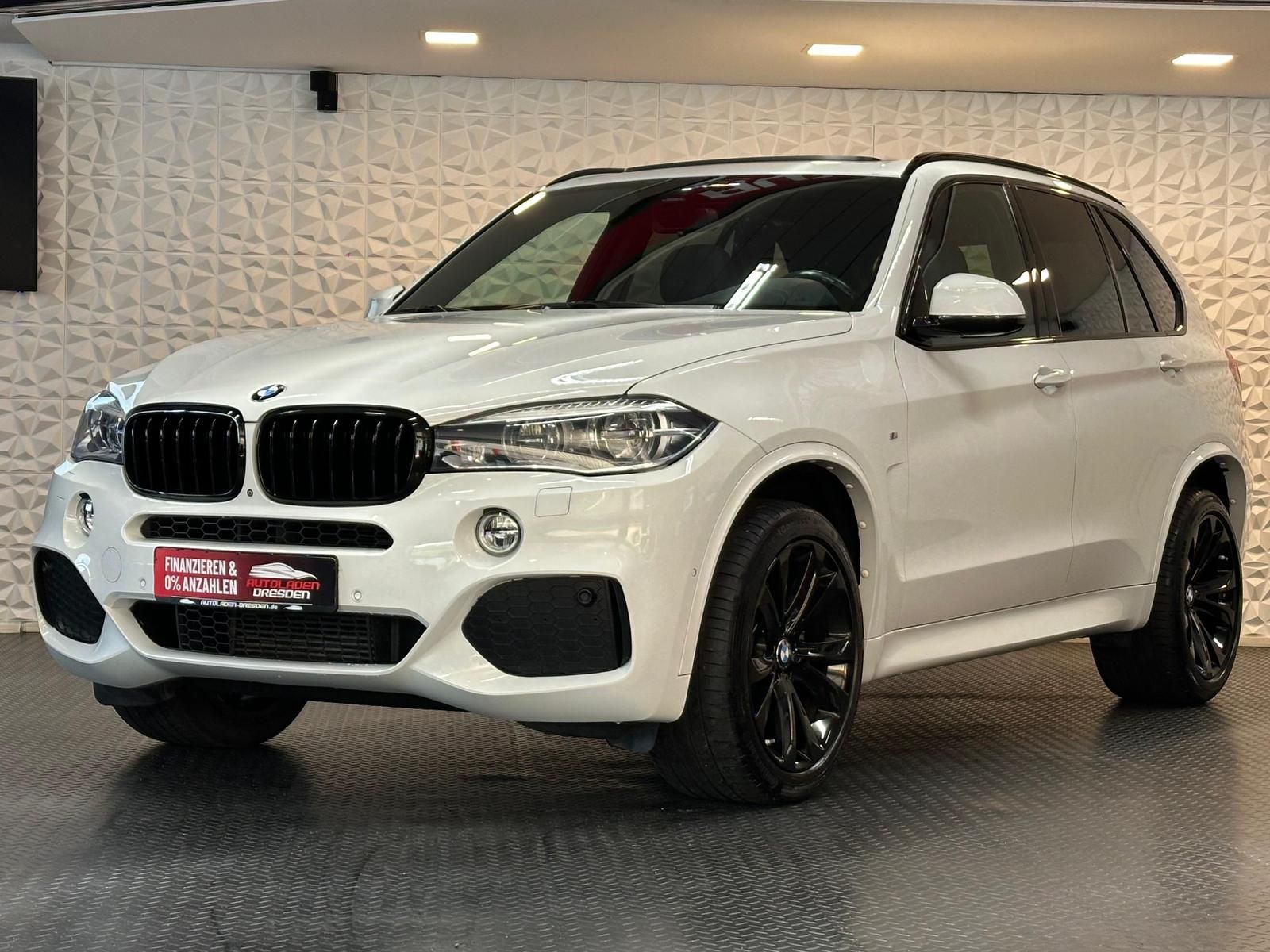 BMW X5 xD 40d M SPORT  PAKET SHADOW* LED#AHK#HUD#360 - Image 4