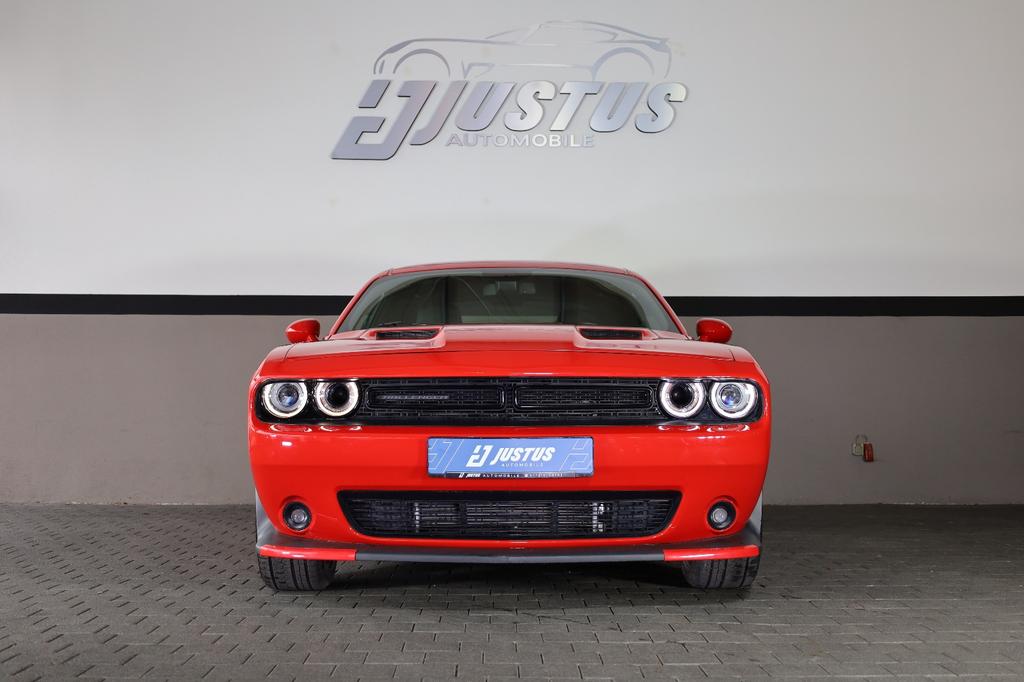 Dodge Challenger