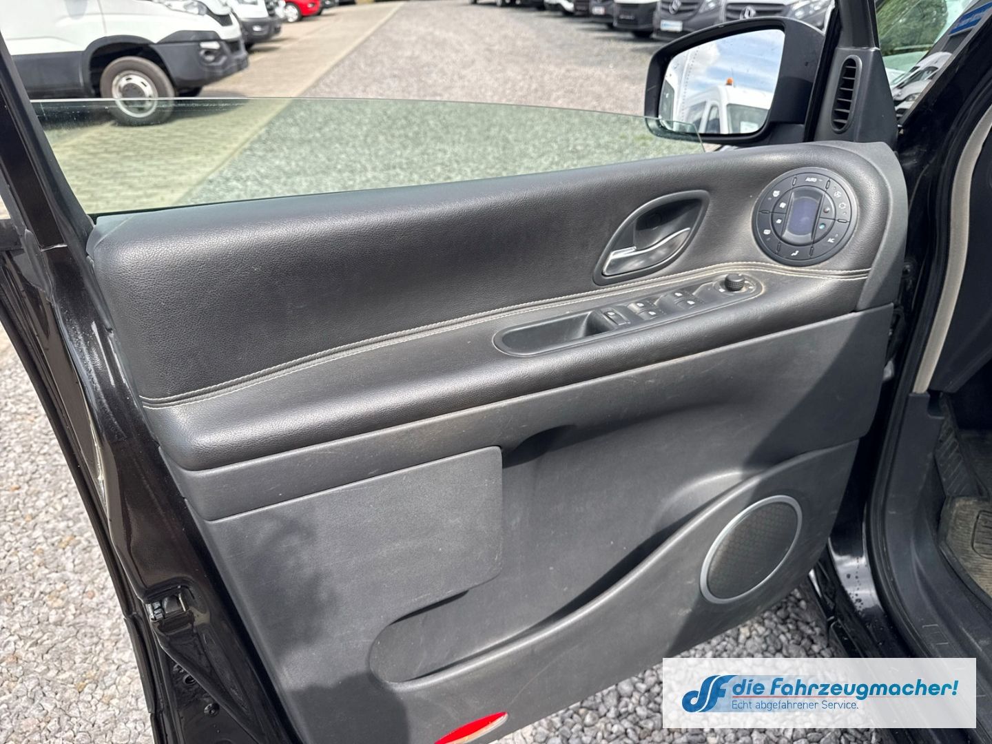 Fahrzeugabbildung Renault Espace IV Grand Celsium 2.0 dCi 150 175 FAP *EXP