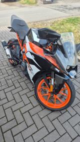 KTM RC 390 - KTM RC