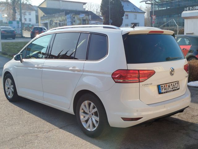 Volkswagen Touran 2.0 TDI DSG Comfortline  7 Sitze