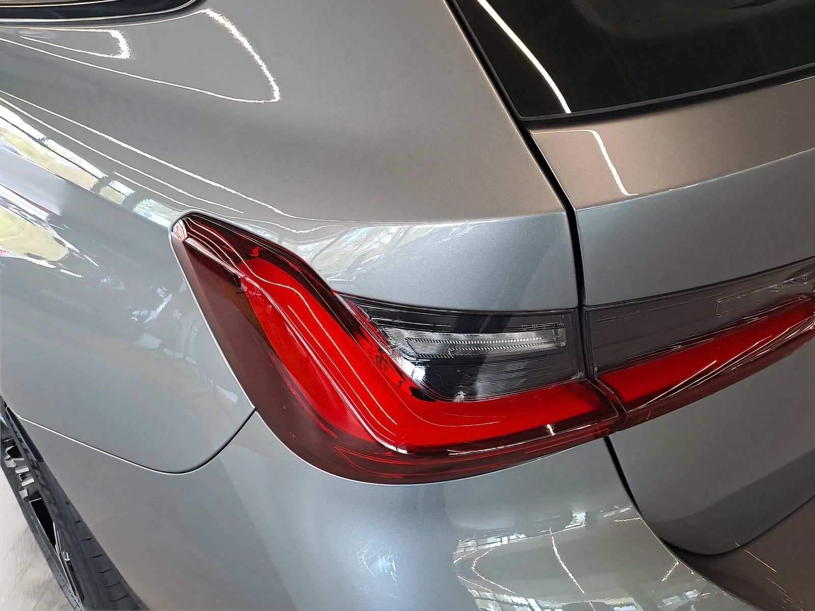 BMW 330 - Bild 12