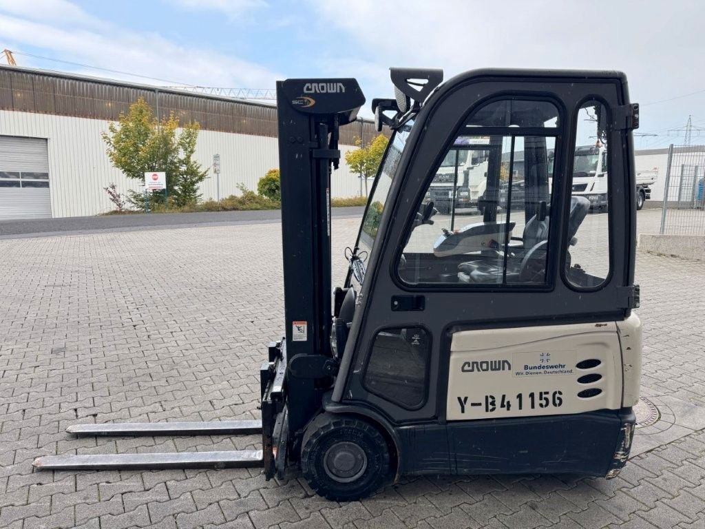 Fahrzeugabbildung Crown SCT6020-1.3 / Triplex 4,3m / Batterie 06/2020