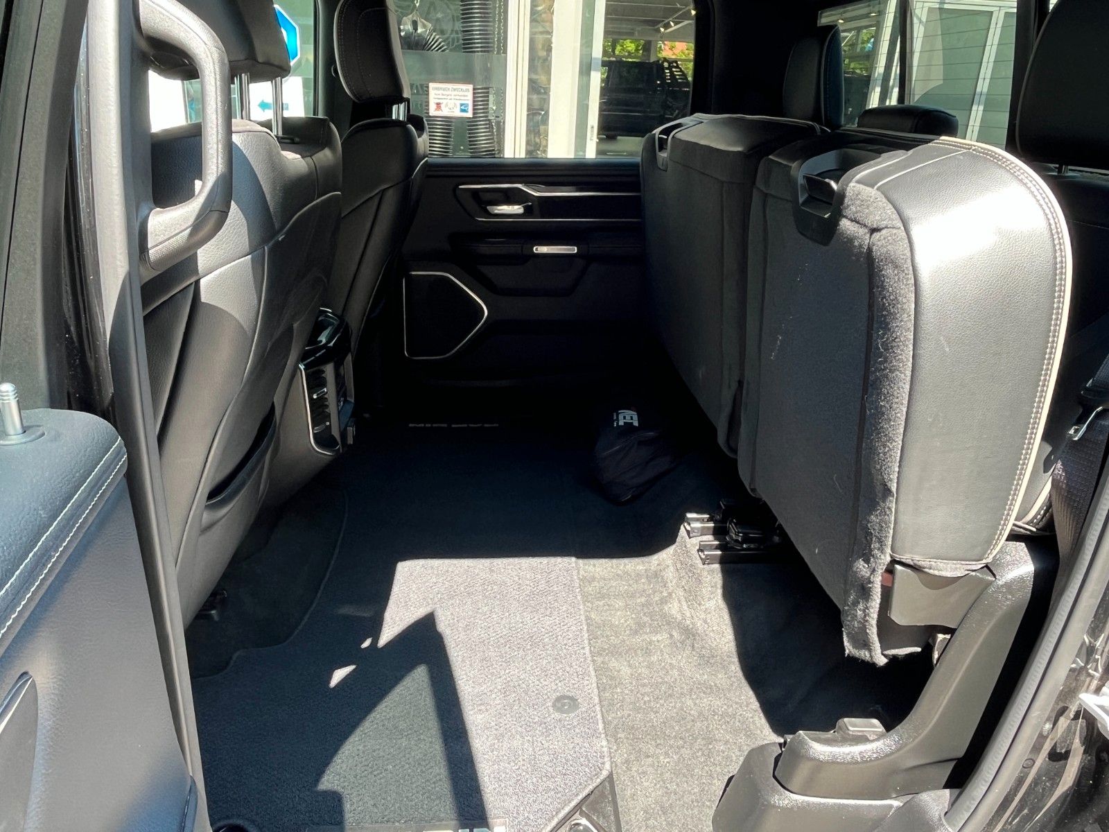 Fahrzeugabbildung Dodge RAM 1500 Laramie Sport *LPG*AHK*Navi*