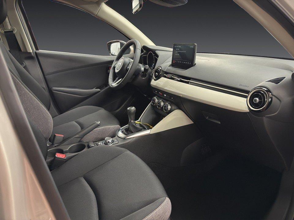 Mazda 2 e-SKYACTIV G 90PS CENTER-LINE CONV