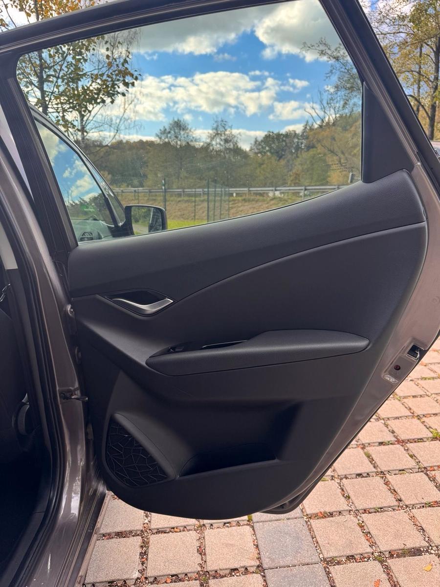 Hyundai ix20 2011 — photo 13
