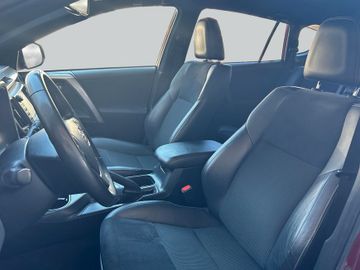 Toyota RAV 4 - 10