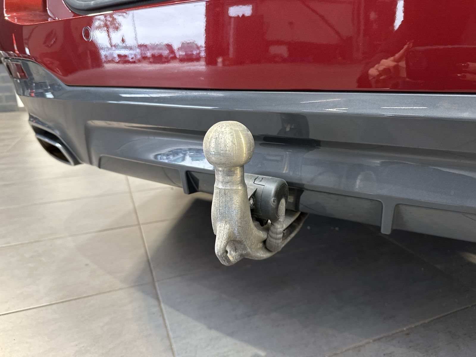 Fahrzeugabbildung BMW 530e Touring xDrive M-Sport NAV+LED+AHK+HEAD-UP