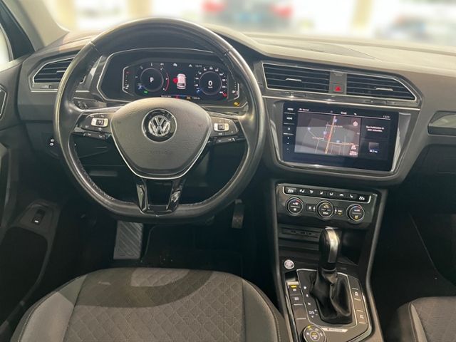 Fahrzeugabbildung Volkswagen Tiguan 2.0 TDI DSG 4M COMFORTLINE AHK NAVI DYNAU