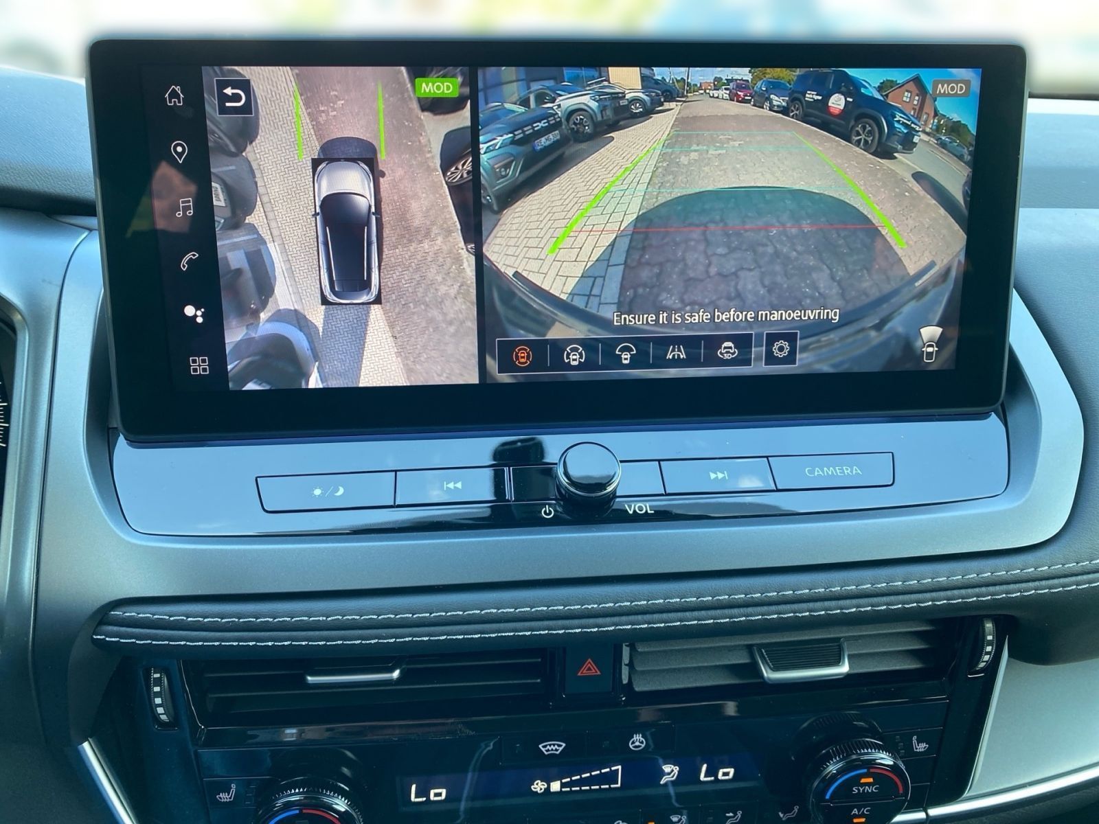 Fahrzeugabbildung Nissan QASHQAI 1.3 DIG-T MHEV 158 PS MT 4x2 N-Connecta