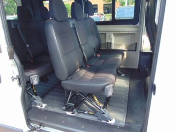 Bild 10 Peugeot Boxer Kombi 333 L1H1 Active Blue-HDi 130