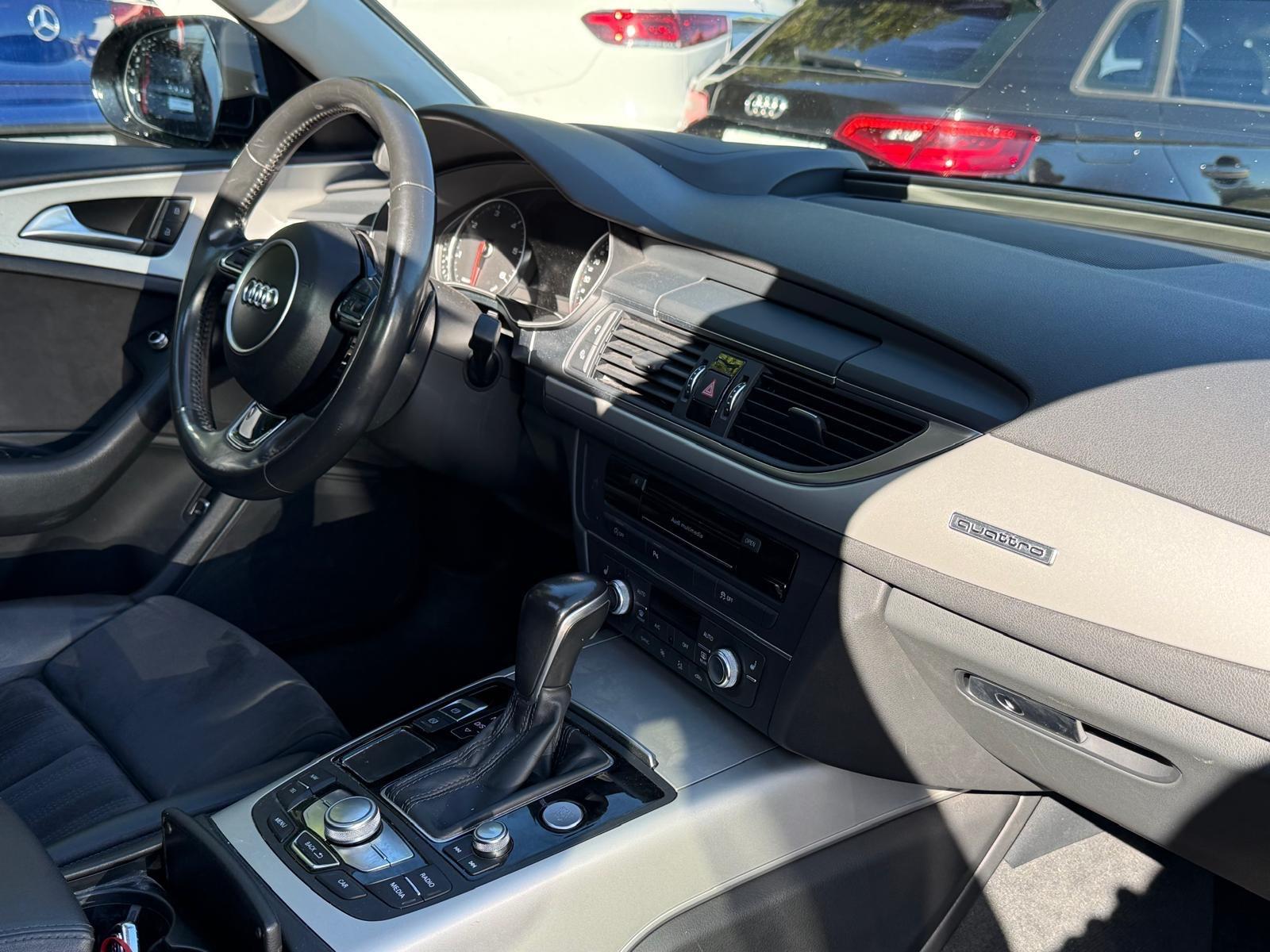 Audi A6 Avant 3.0 V6 TDI 272 ch BVA quattro / 182 000 km / Toit panoramique / HUD / Cuir-Alcantara / Caméra / Attelage
