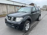 Nissan Pathfinder 2006 2.5 Liter Diesel 4x... - gebrauchte Nissan Pathfinder aus dem Jahr 2006