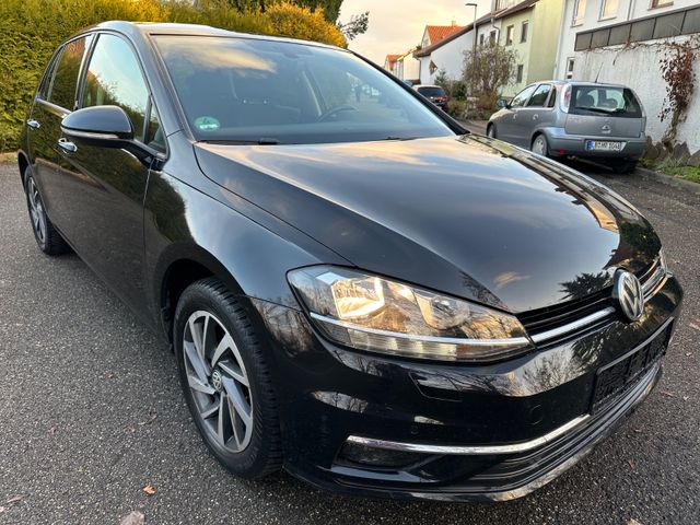 Volkswagen Golf VII Lim. Sound DSG NAVI Discover Media LED