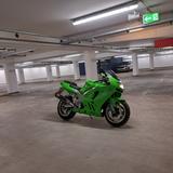 Kawasaki ZX-9R - KAWASAKI 1995
