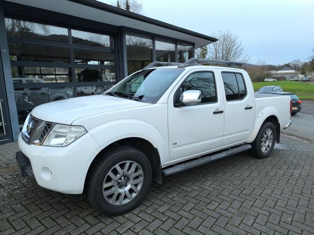 Nissan Navara Pickup Double Cab LE V6 4X4 LKW