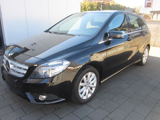 Mercedes-Benz B 180*Klima*Navi*SH*Alu*PDC*Topzustand*1.Hand*