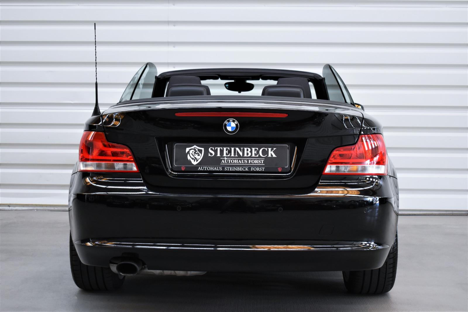 BMW 118i Cabrio+Navi+Automatik+PDC+Tempomat+SHZ