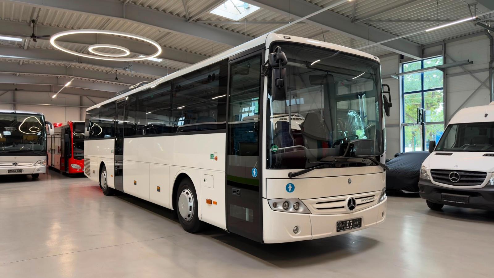 Mercedes-Benz Intouro