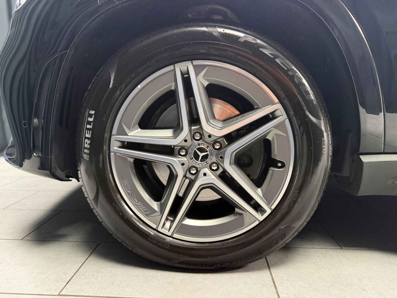 Fahrzeugabbildung Mercedes-Benz GLE 350 d 4Matic |AMG-LINE|AHK|PANO