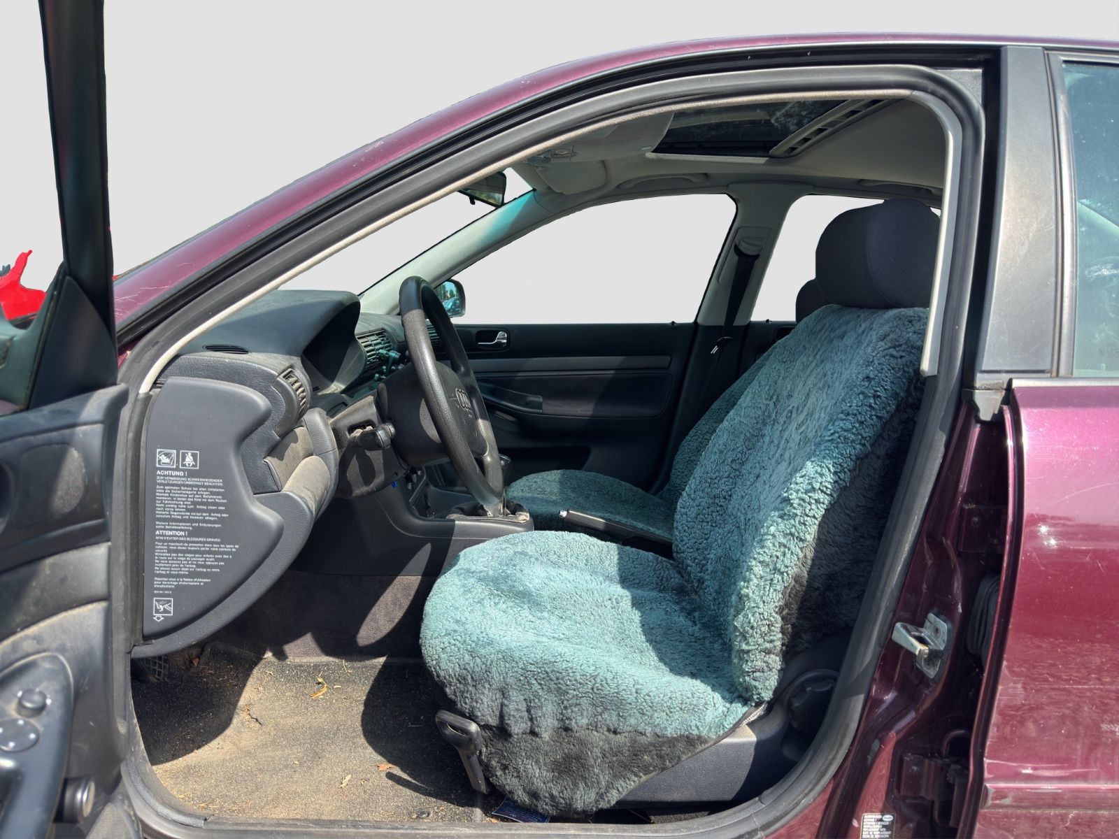 Fahrzeugabbildung Audi A4 Lim. 1.6 /Radio