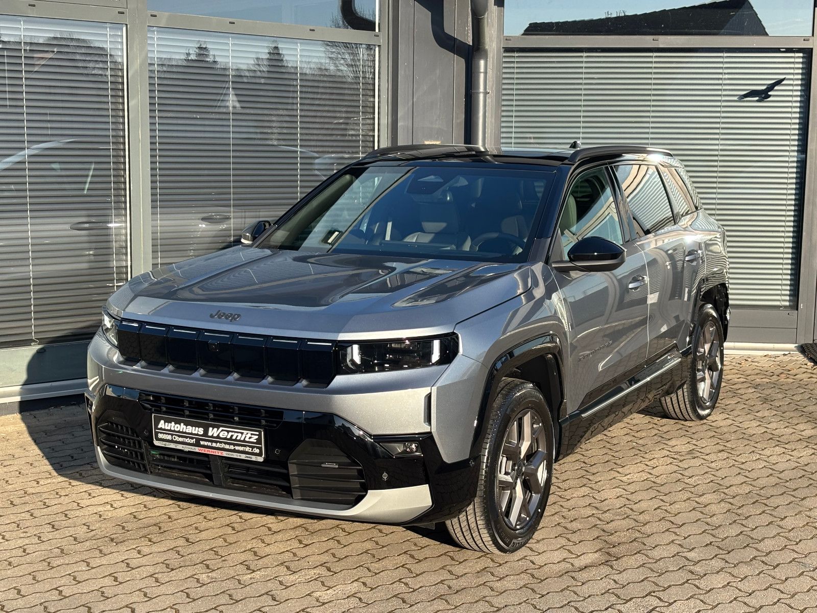 Jeep NEW Compass E-Hybrid First Edition *VOLL*