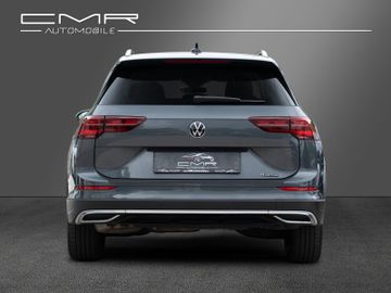 Volkswagen Golf - 8