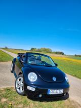 Volkswagen Beetle Cabrio schwarz  - Volkswagen Beetle aus 2003: Cabrio
