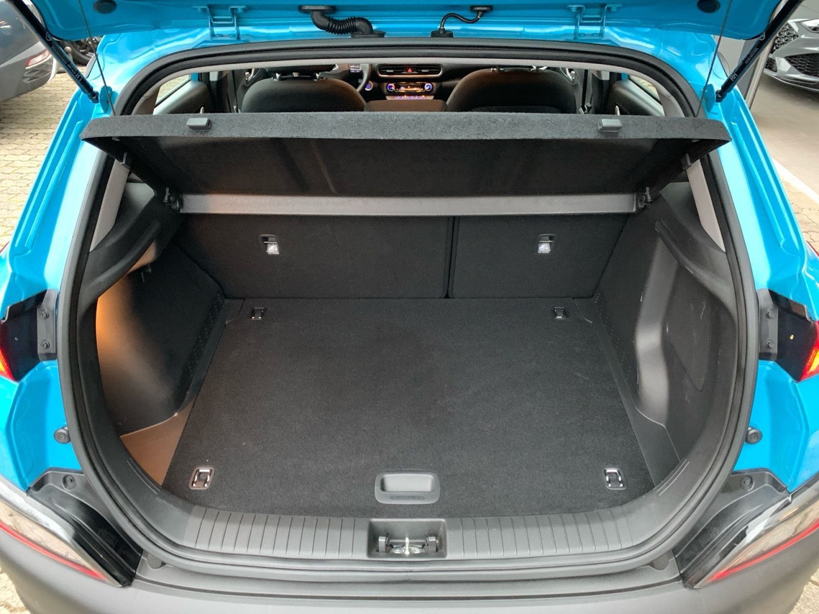 Fahrzeugabbildung Hyundai KONA 1.6 GDI Trend Hybrid AHK Navi 1Hd