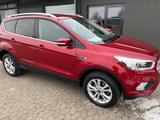 Ford Kuga Titanium Navi Rückfahrc Lenkradheiz Xenon - Ford Kuga in Braunschweig