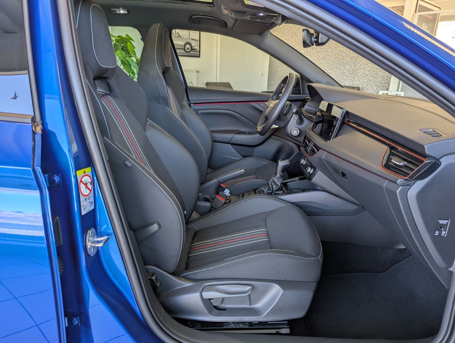 Fahrzeugabbildung SKODA Scala 1.5 TSI DSG Monte Carlo Kamera ACC LED 18"