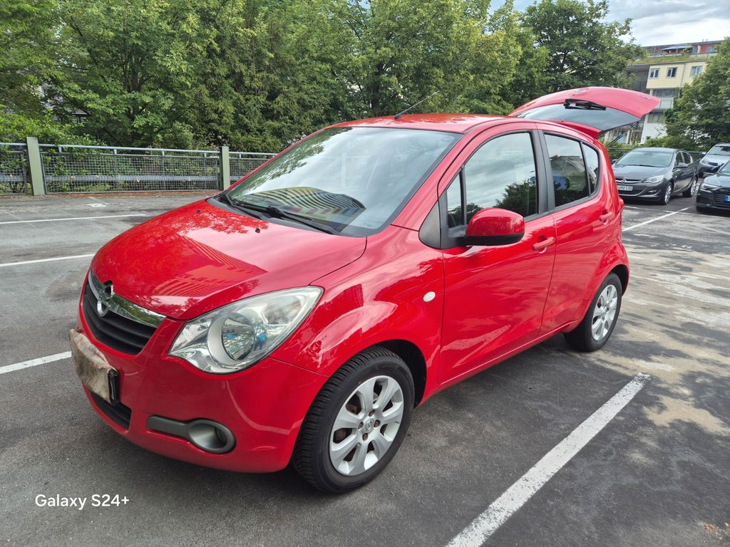 Opel Agila