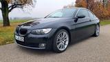 BMW 325i Coupé E92 - BMW 325: E92 325i