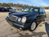 Mercedes-Benz E 240 ELEGANCE LIMOUSINE KLIMA SCHECKHEFT - gebrauchte Mercedes-Benz E-Klasse aus dem Jahr 1998