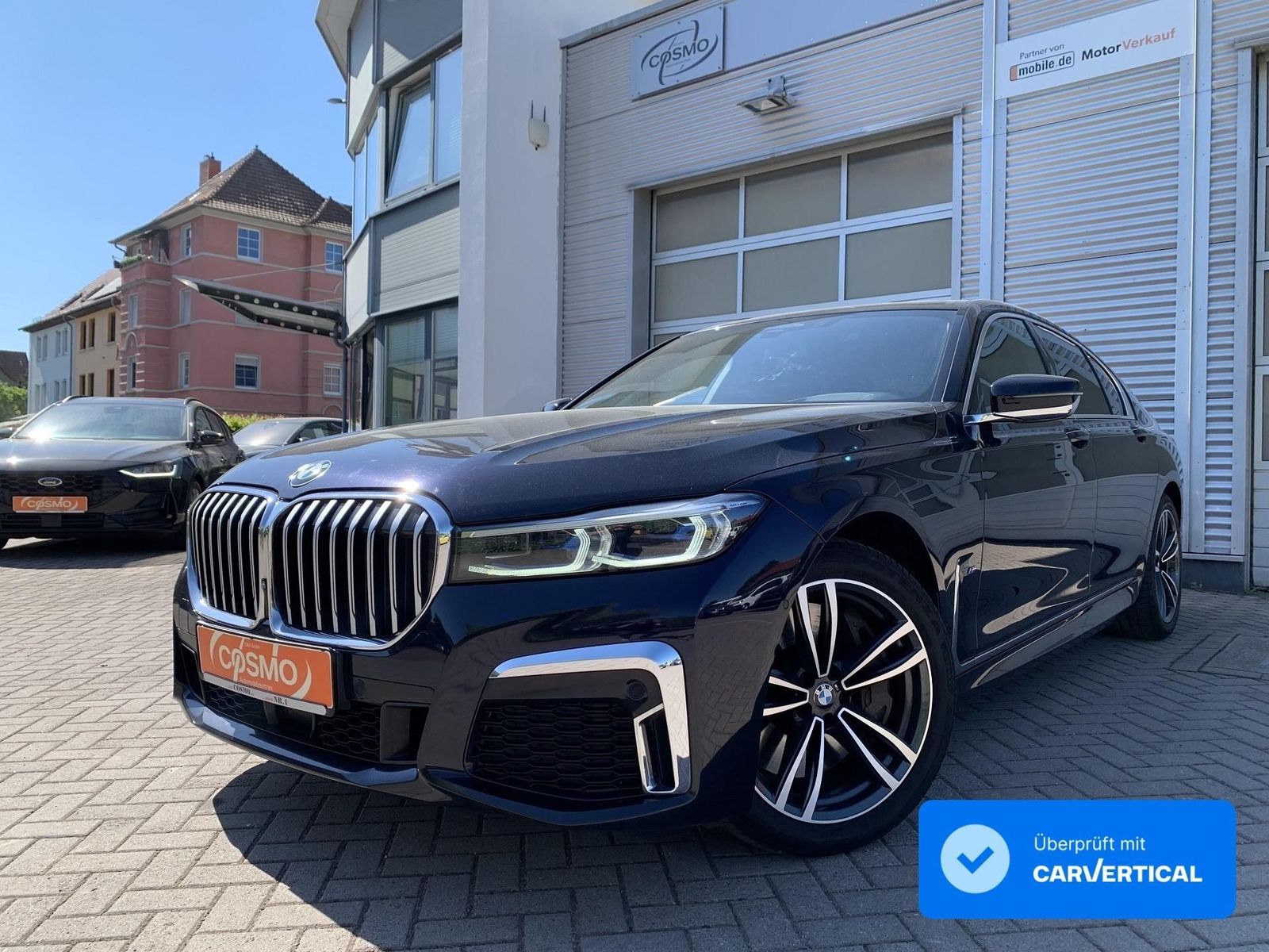 BMW 750i xDrive M-Sport Pano+Sitzbelüft+Laser+HUD