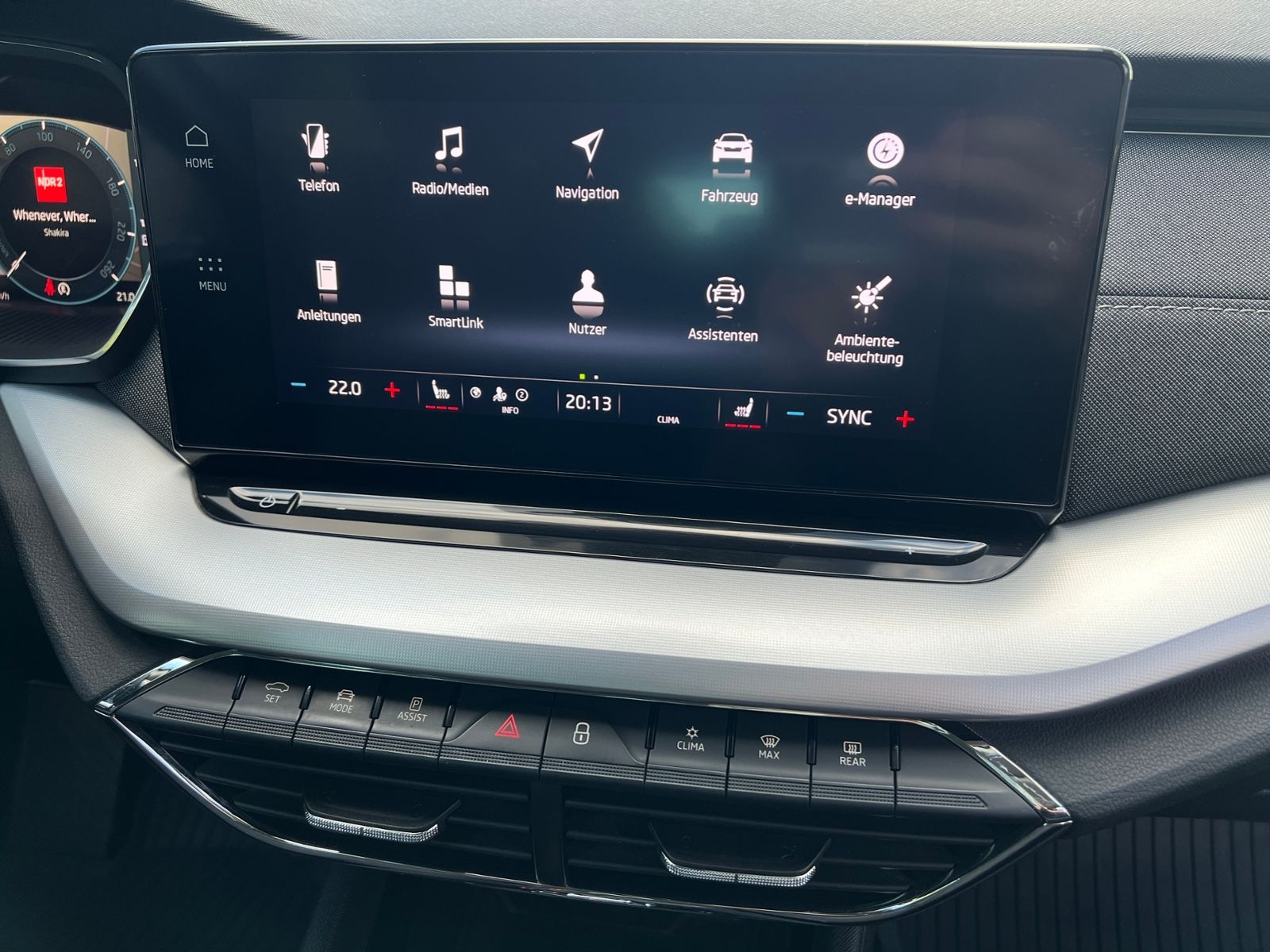 Fahrzeugabbildung SKODA Octavia III Combi iV Style 1.4 Hybrid DSG *LED,