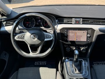 Volkswagen Passat - 8