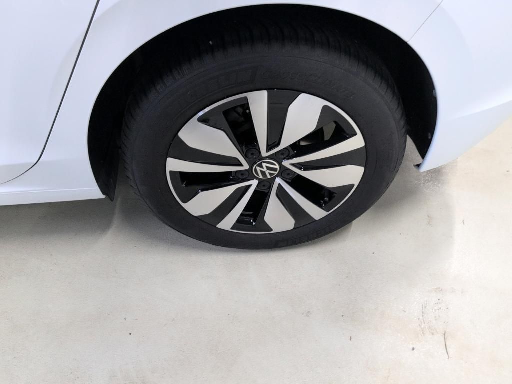 Volkswagen Golf Life MOVE 1.0 eTSI 81kW 7-Gang DSG foto 16