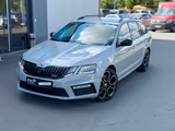 Skoda Octavia Combi RS 245 19Zoll *LED*ACC*Memory* - Skoda Octavia mit Benzin-Antrieb: Kombi, Schaltgetriebe