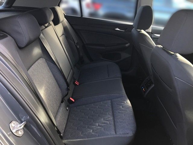 Fahrzeugabbildung Volkswagen Golf 1.5TSI Move LED+ACC+NAVI+APP-CONN+SITZHZ+++