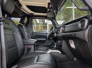 Jeep Wrangler - 7