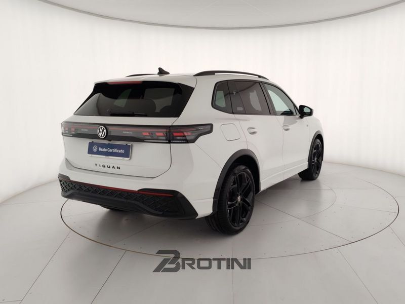 Volkswagen Tiguan Tiguan 1.5 etsi R-Line 150cv d imagem 3