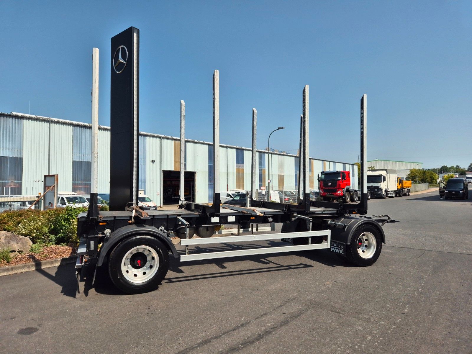 Fahrzeugabbildung PAVIC HTA 20 QSTE 690 SAF Achsen Alu-Felgen