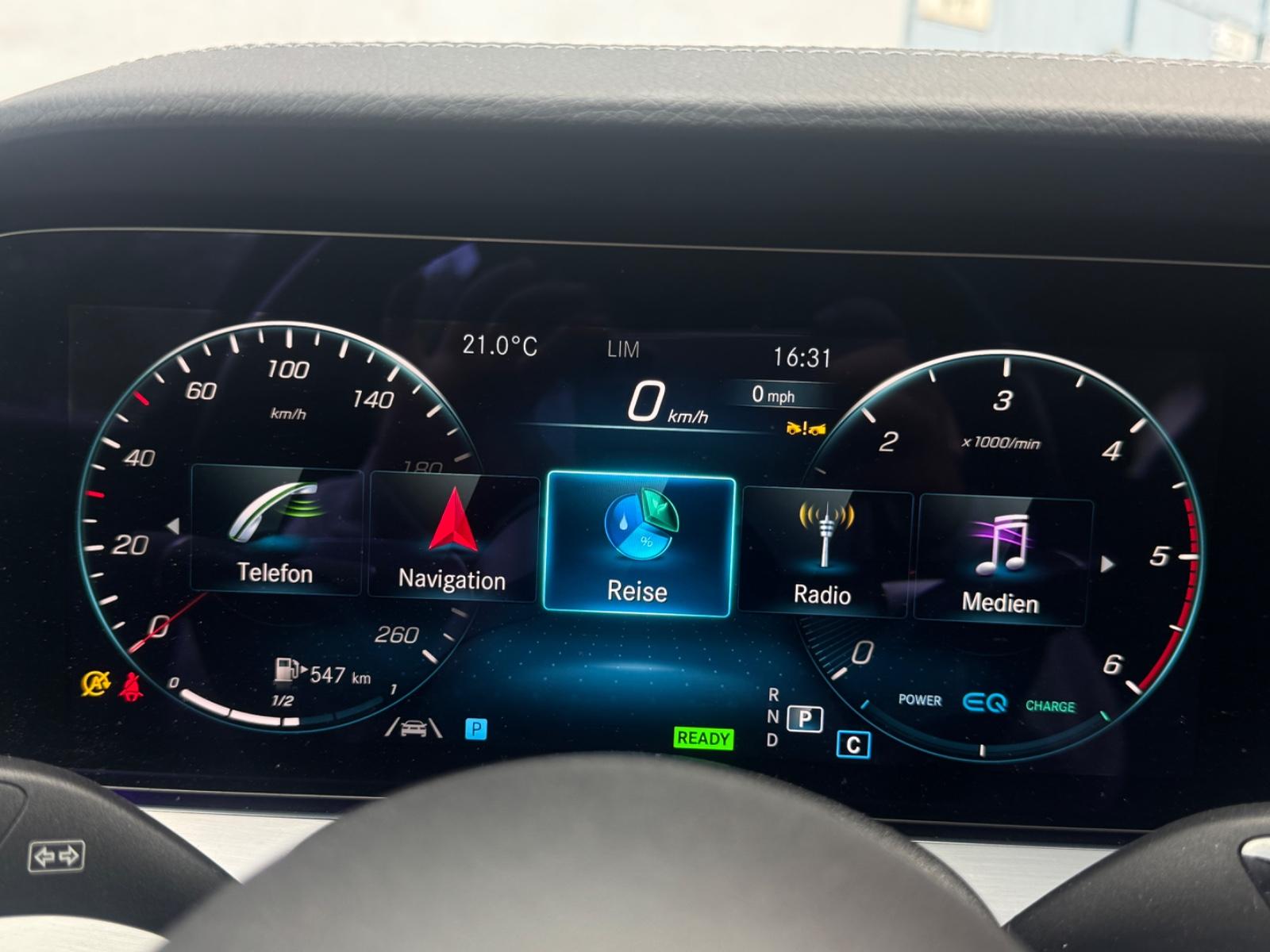 Mercedes-Benz E 220d T-Modell*NAVI*R.cam*LED*Avantgarde*Touch*