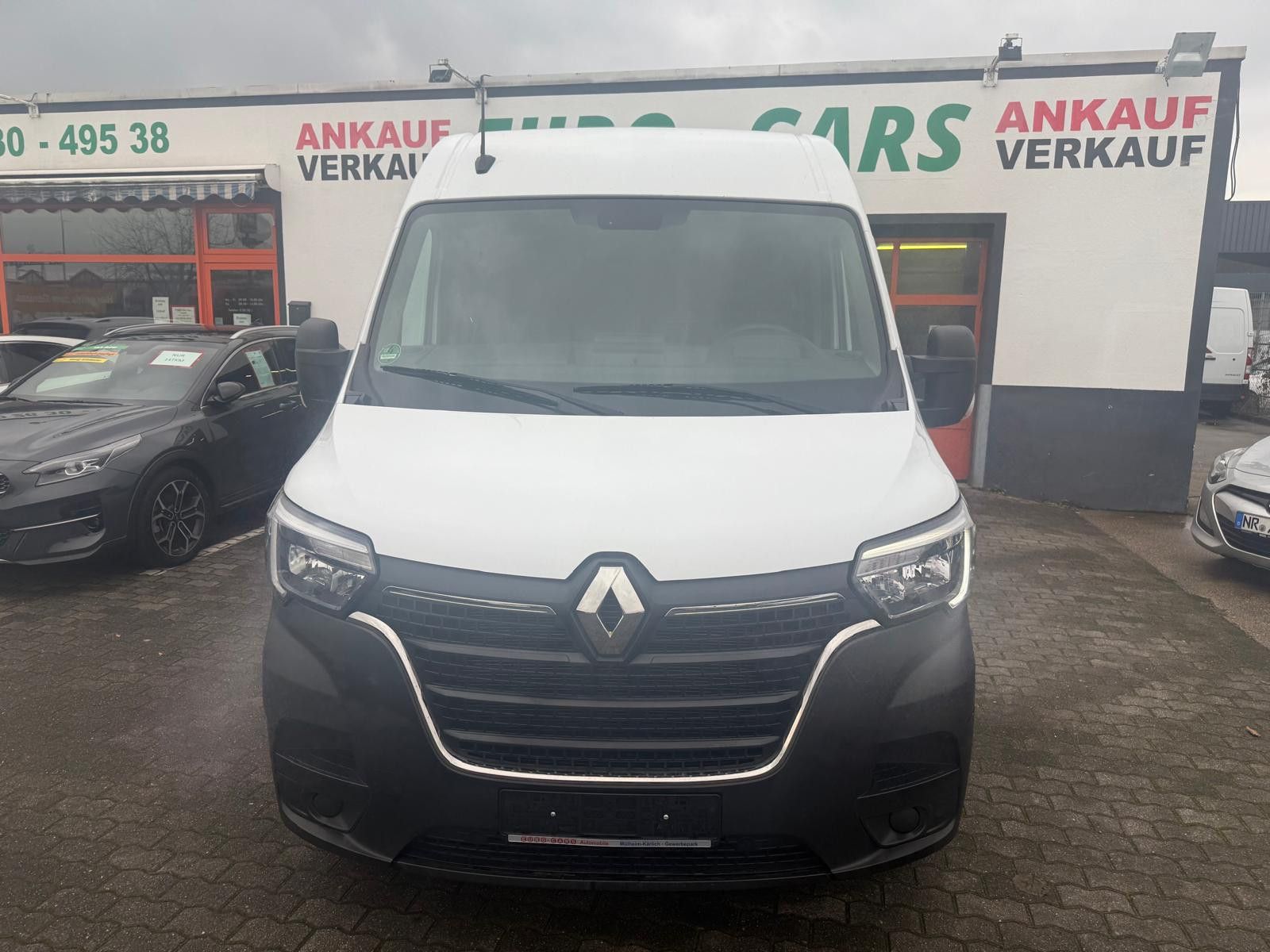 Fahrzeugabbildung Renault Master III Kasten L2H2 HKa 3,5t