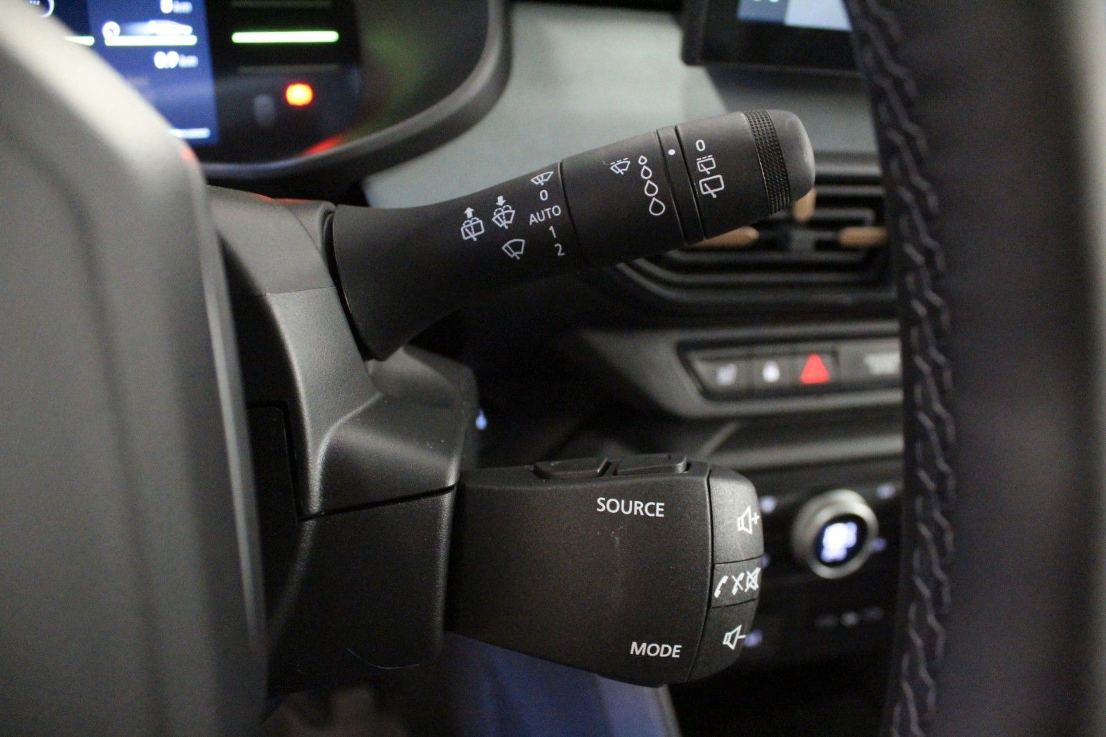 Fahrzeugabbildung Dacia Jogger Hybrid 155 Extreme 5-Sitzer MY 2026