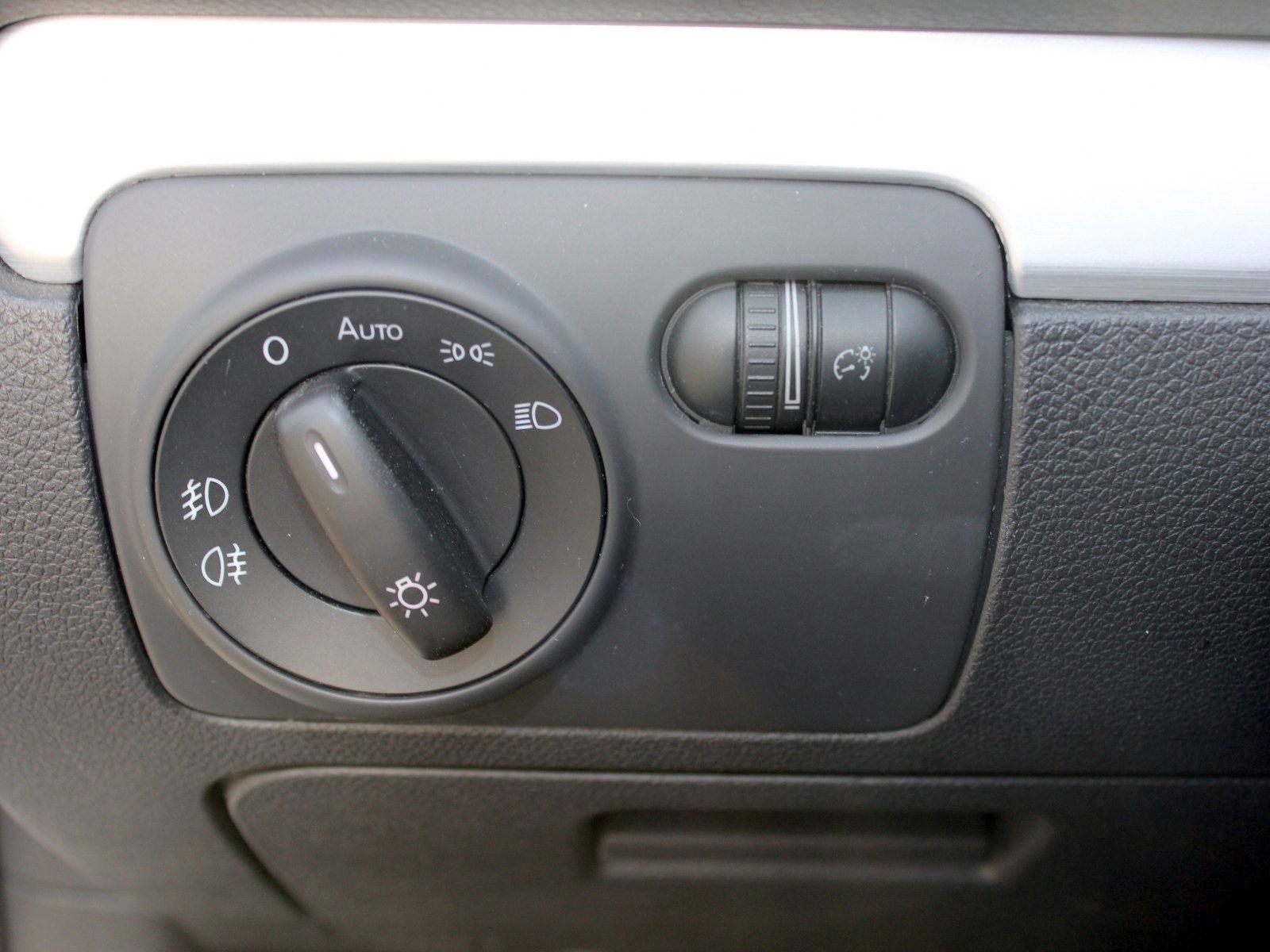 Fahrzeugabbildung Volkswagen Golf Cabriolet Cup 1,4 TSI
