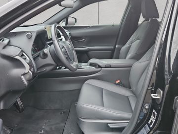 Lexus UX - 9